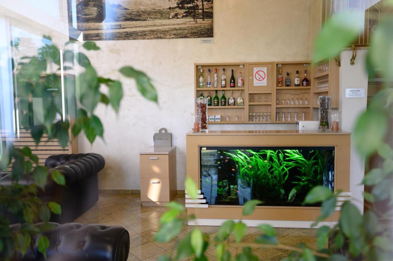 Euro Garni Hotel ベオグラード エクステリア 写真