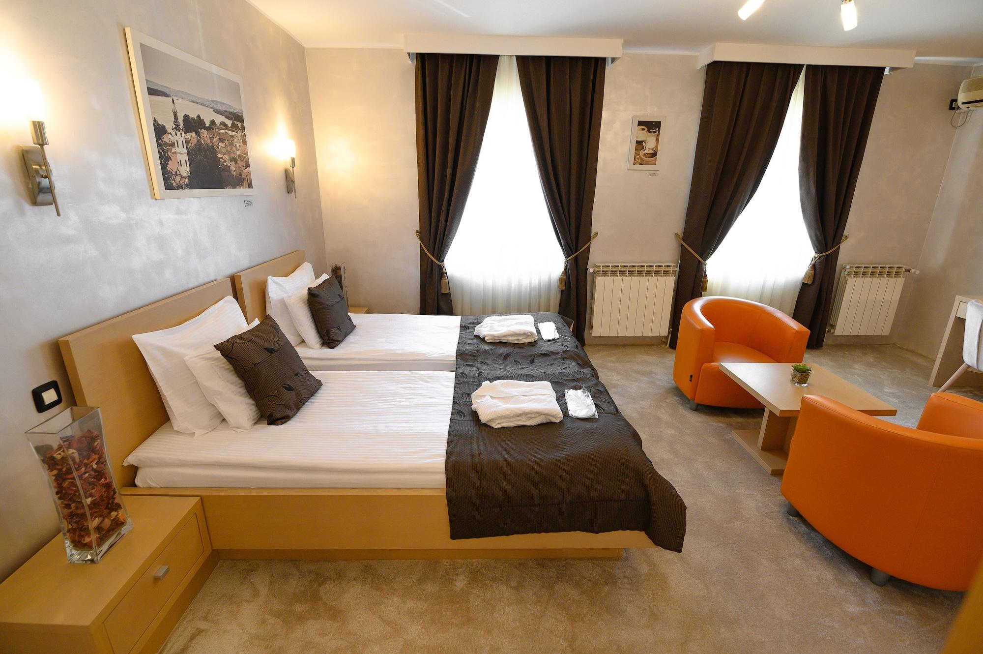 Euro Garni Hotel ベオグラード エクステリア 写真