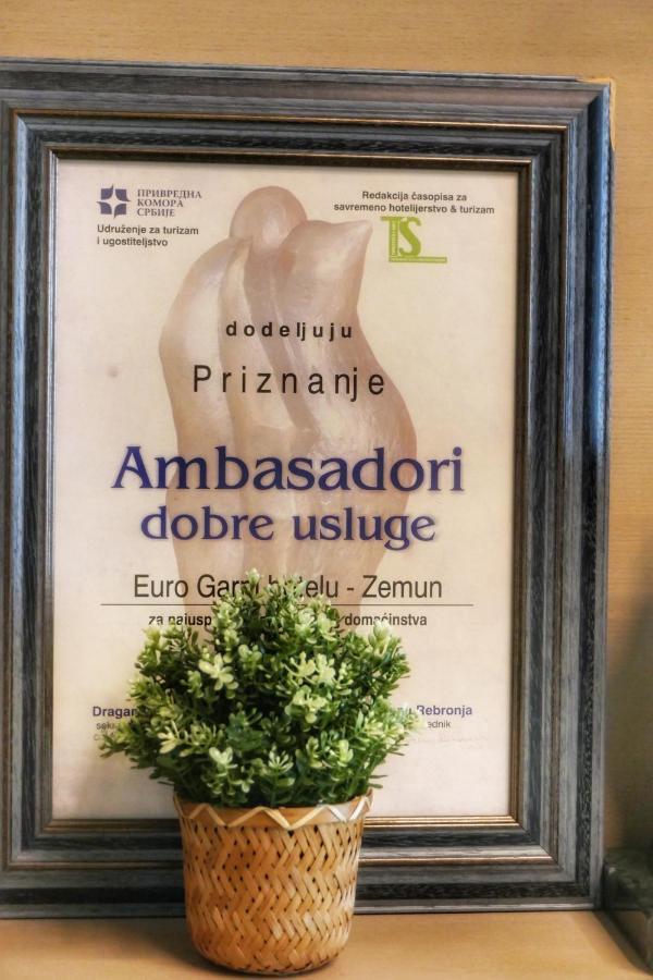 Euro Garni Hotel ベオグラード エクステリア 写真